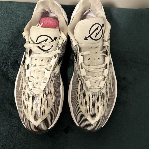 Size 12 - Nike Air Zoom GT Cut 2 TB White Black - Picture 3 of 12